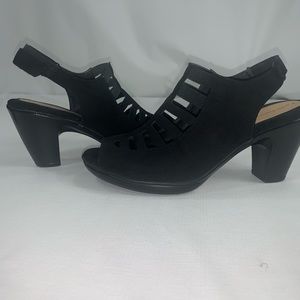 Croft and Barrow Size 9.5 Med High Heels Blk
